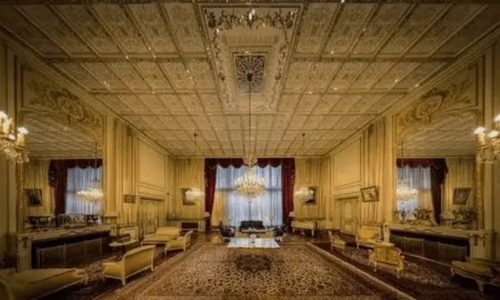 اولین واکنش به خبر جنجالی درباره کاخ نیاوران / جواهرات و اشیاء کاخ نیاوران به کجا منتقل شد؟