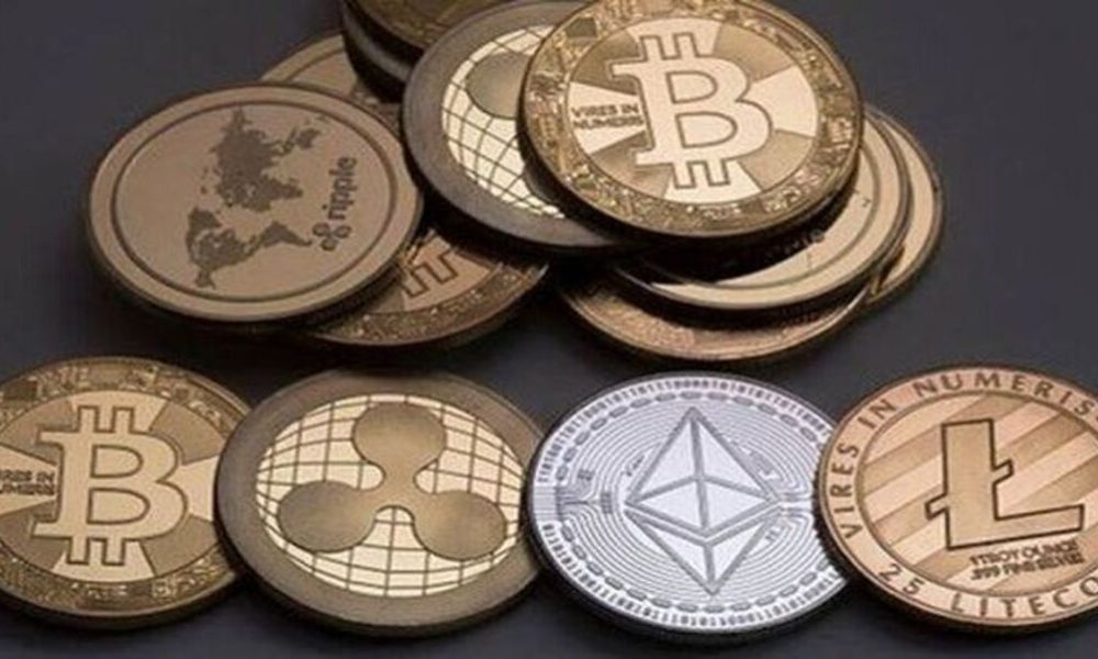 سقوط بیت کوین به زیر ۷۰ هزار دلار/ امیدی به موج مجدد هست؟