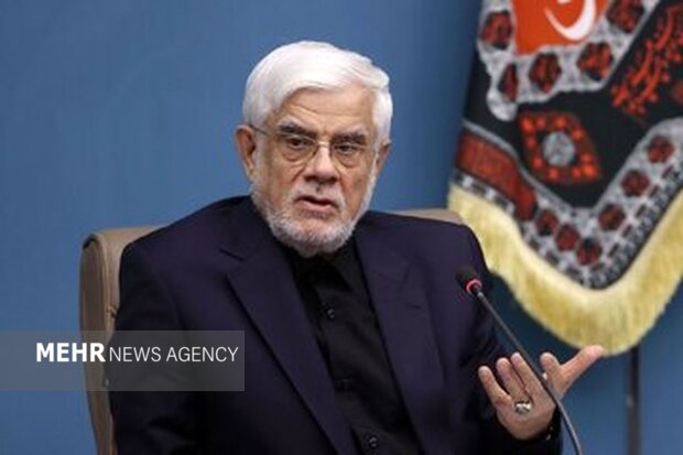 عارف: دولت را از اولین روز در شرایط جنگی اداره کرده ایم