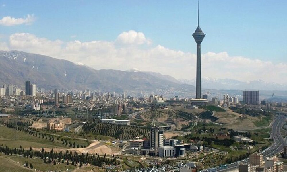 هشدار هواشناسی برای تهرانی‌ها / باد شدید و رگبار در راه است