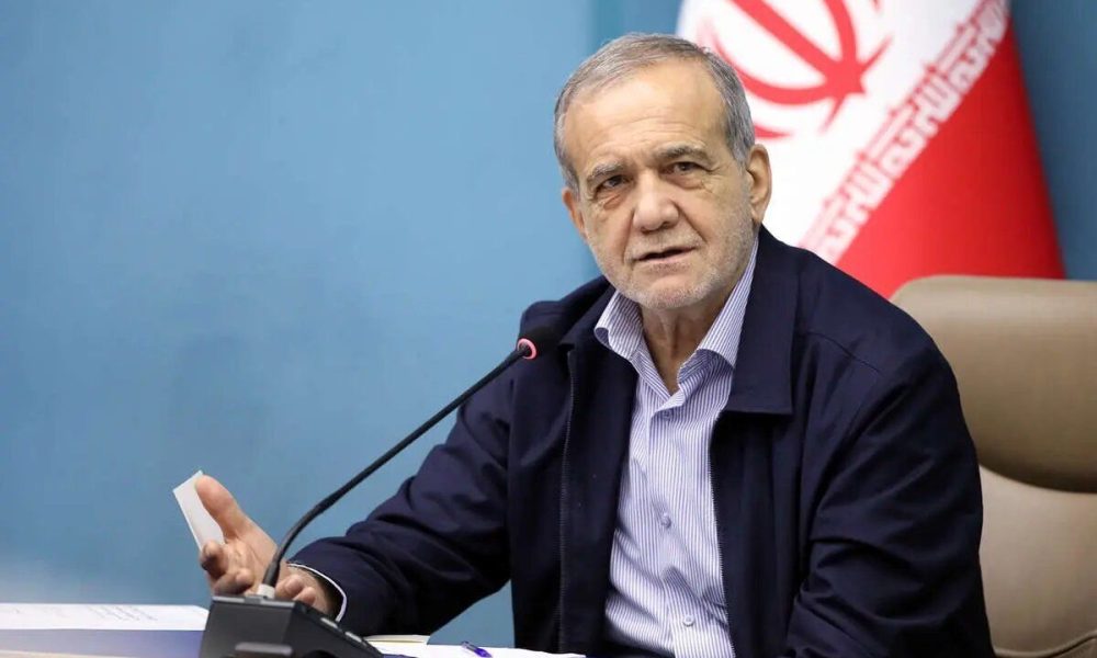 پزشکیان: ما آیه می‌خوانیم یه عده می‌گویند نصیحت نکن!