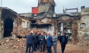 آقایی: روند بازسازی بازار رشت باید تسریع شود