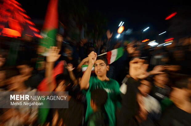 اجتماع حماسی و شبانه مردم رودان با حضور موکب داران عراقی