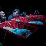 بانوی عکاس از ۴۰ روز بیم و امید گفت؛ قاب‌هایی که در بهشت ‌زهرا جاماند