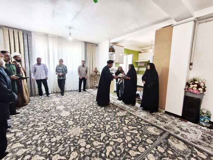 تجلیل مسئولان سپاه لرستان از خانواده شهید «بهزاد دالوند»