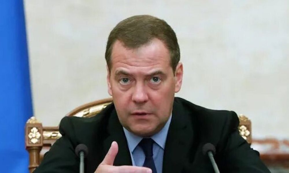 حمله روسیه به تاسیسات پهپادسازی اروپا / مدودف هشدار داد