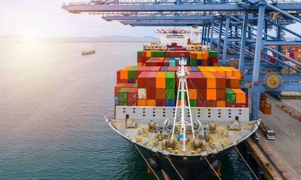 عملکرد مثبت گمرکات کشور در جنگ موجب تداوم جریان تامین کالا بدون اختلال شد