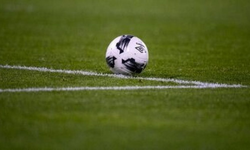 فوری / فوتبالیست معروف در درگیری خیابانی کشته شد