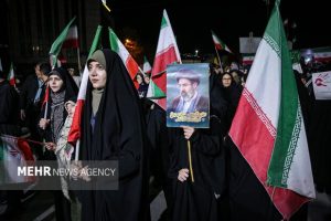 مردم ایران اسلامی و پایداری بی پیشینه