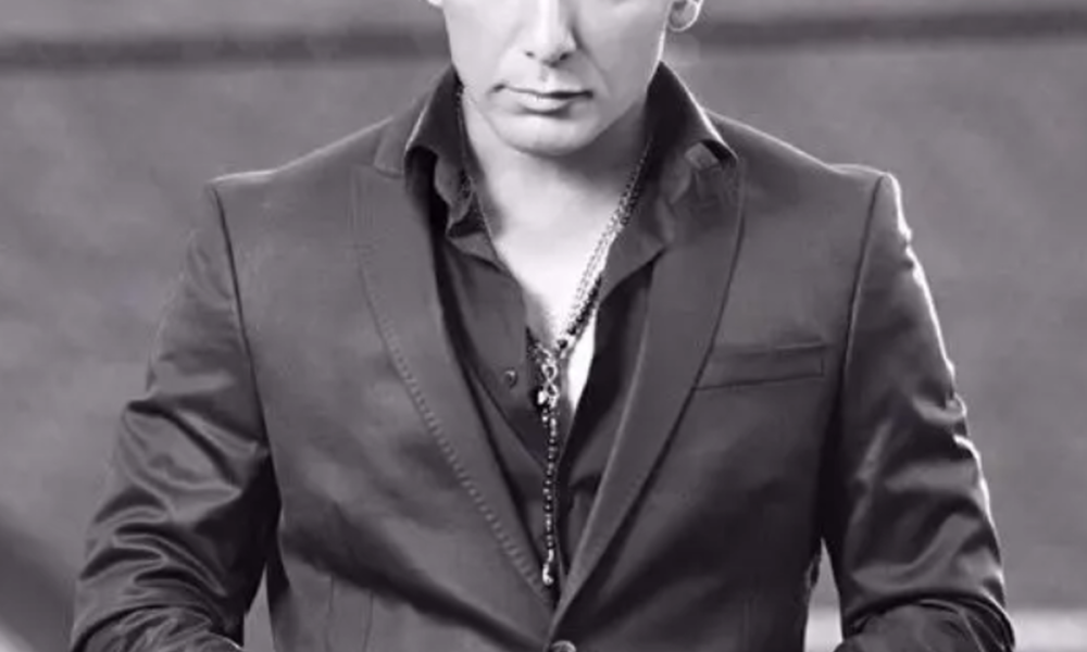 واکنش شادمهر عقیلی به خبر بازگشت به کشور