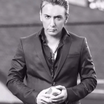 واکنش شادمهر عقیلی به خبر بازگشت به کشور