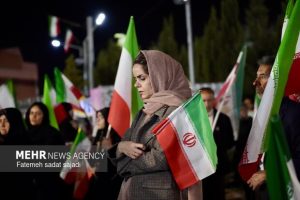 پاسخ مردم همدان به یک سوال مهم در تجمعات شبانه