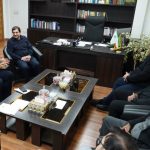 تجلیل مخبر از دو قهرمان پرافتخار وزنه‌برداری کشور