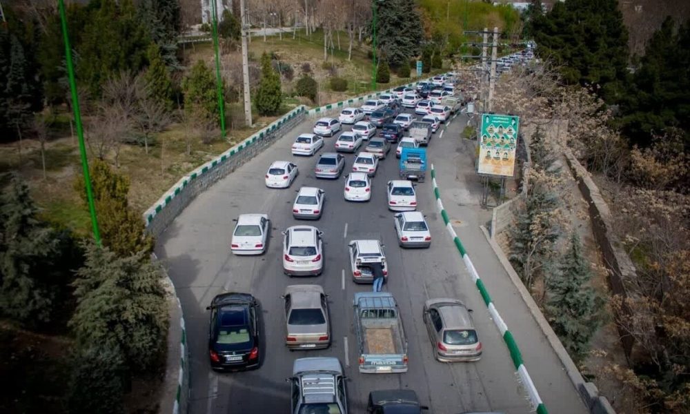 جاده چالوس مسدود شد / آغاز محدودیت‌های ترافیکی در محور‌های شمالی از ساعت ۹ صبح