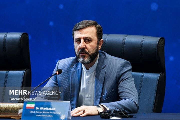 غریب آبادی: نشست تنگه هرمز میان هیئت‌های ایران و عمان برگزار شد