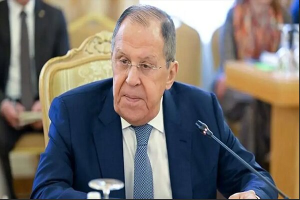 لاوروف: تجاوز غیرقانونی آمریکا و اسرائیل علیه ایران باید متوقف شود