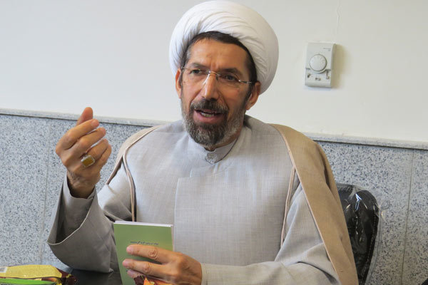 معبودی: دشمن به دنبال شکاف بین میدان و دیپلماسی است
