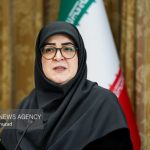 مهاجرانی: ایران دشمن را پشت مرزها متوقف و استقلال خود را تثبیت کرد