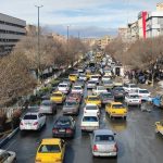 وضعیت ترافیکی و جوی محورهای مواصلاتی کشور / ترافیک سنگین در ورودی های پایتخت گزارش شد