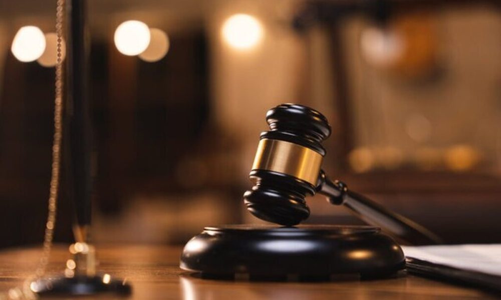 ۱۳ مدیر شرکت‌های پتروشیمی به دلیل عدم رفع تعهدات ارزی احضار شدند