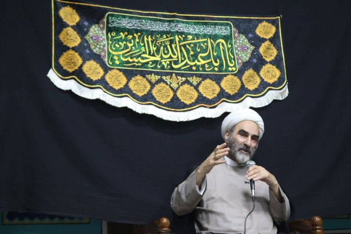 آیت‌الله مبلغی: فرهنگ عاشورا الهام‌بخش رسالت بشردوستانه هلال‌احمر است