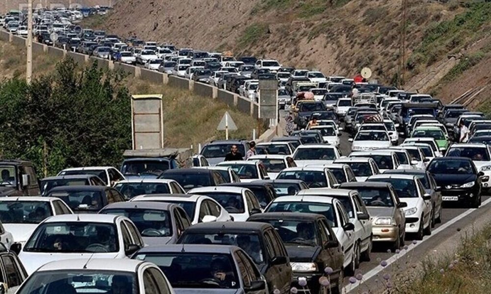 ترافیک سنگین در جاده‌های شمال / مسیر شمال به جنوب چالوس مسدود شد