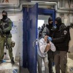 تشدید محدودیت ها و شکنجه زندانیان فلسطینی در عوفر 