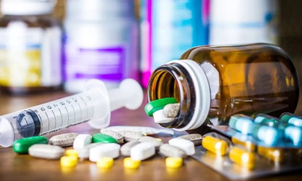 تشدید نظارت بر فروش دارو در داروخانه‌ها / ماجرای فروش غیرطبیعی چیست؟