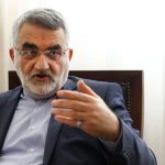 تفاهم‌نامه نباید به تصویب مجلس برسد؛ ایران دانش هسته‌ای را رها نمی‌کند