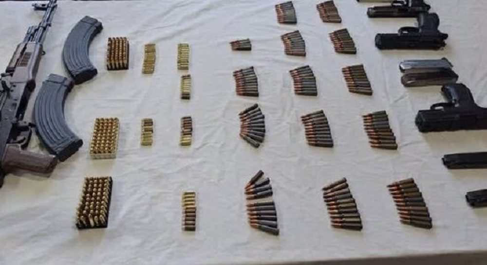 جزئیات کشف سلاح و مهمات از یک موتور سیکلت در شرق کشور