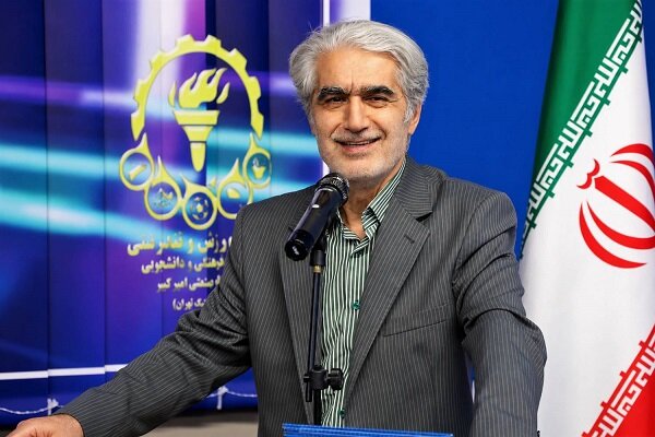 دانشجویان باید به تولیدکننده بازی‌های فناورانه تبدیل شوند