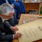 رونمایی از پروژه نگارش نسخه نفیس از نهج‌البلاغه توسط آستان مقدس علوی