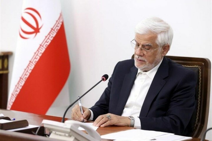 عارف با صدور پیامی، درگذشت حاج احمد پورزند را تسلیت گفت