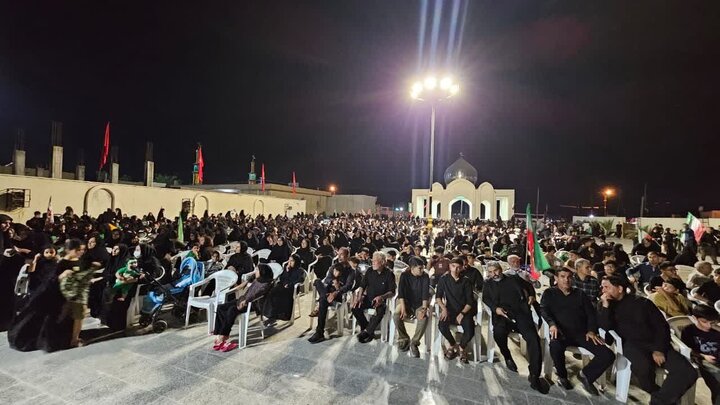 عزاداری زاهدانی‌ها در سوگ امام حسین(ع) و رهبر شهید