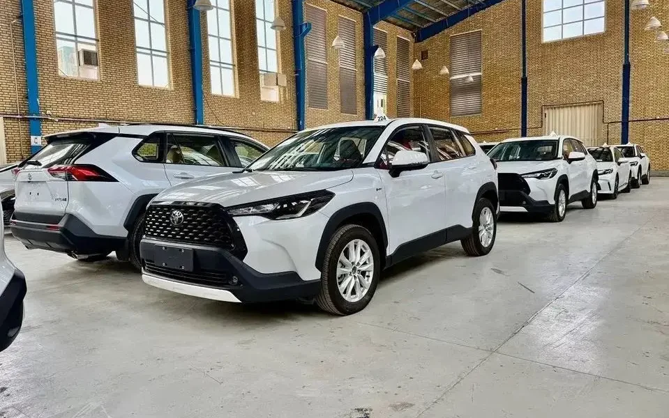 فروش جدید خودروهای وارداتی کلید خورد؛ جزئیات ثبت‌نام و انتخاب خودرو