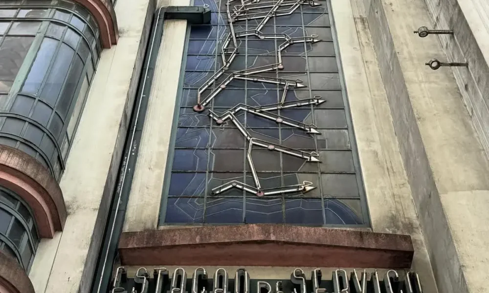 معماری جالب ساختمان یک پارکینگ در پرتغال