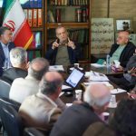 پزشکیان: حکمرانی سلامت از درمان‌محوری به سلامت جامعه‌محور تغییر کند