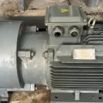 پمپ وکیوم چیست؟ آشنایی با انواع پمپ وکیوم و انتخاب بهترین گزینه برای صنایع مختلف