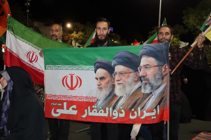 ۱۰۳ شب ایستادگی و مقاومت مردم مهاجران در دفاع از میهن اسلامی
