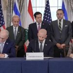 توافق لبنان و اسرائیل زیر انتقاد حقوق بشری/ هشدار درباره نقض قوانین بین‌المللی