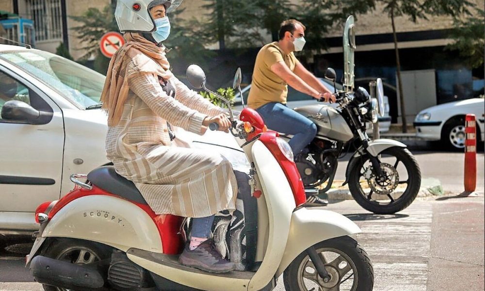 خبر مهم درباره صدور گواهینامه موتورسیکلت برای بانوان + جزئیات