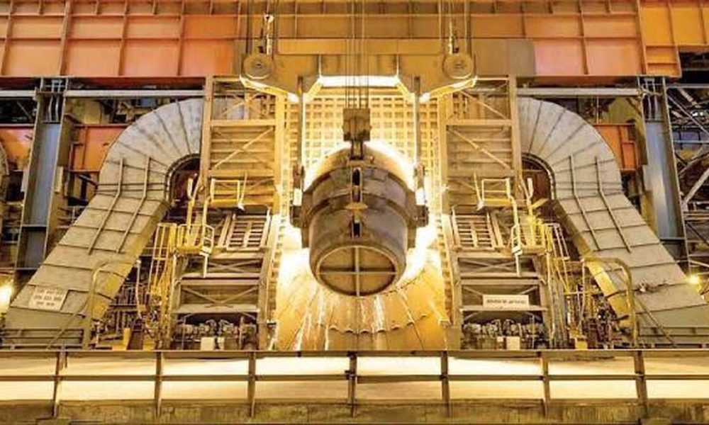 محدودیت های انرژی مانع بازسازی فولاد خوزستان/ نقش وزارت نیرو در حمایت از بازیگر کلیدی صنعت فولاد کشور چیست؟!