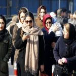 دشمن با طرح مسئله آزادی زنان به دنبال اثرگذاری بر روی باورهای آنان است