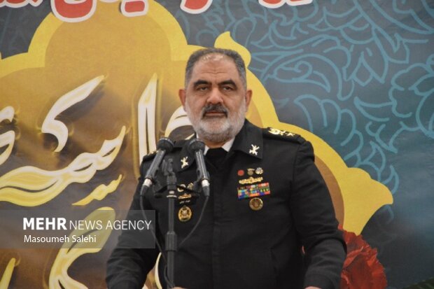 امیر ایرانی: امنیت تنگه هرمز بر آمادگی مدافعان کشور استوار است