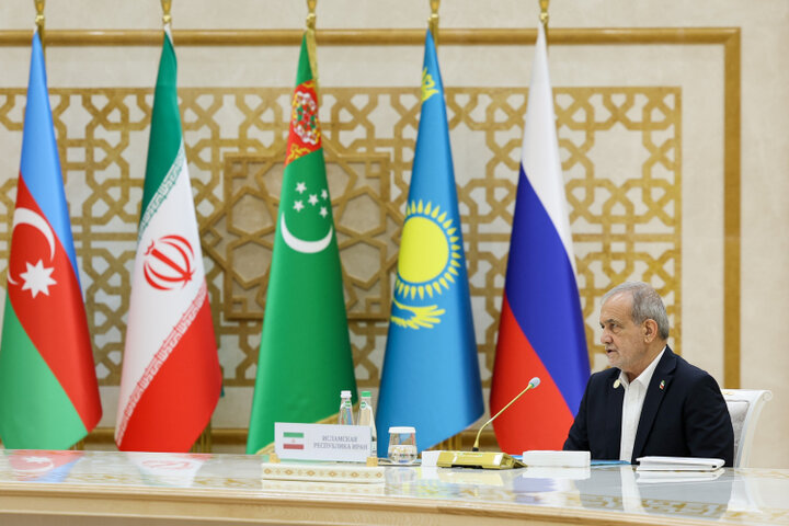 پزشکیان: پیشنهاد ایران تدوین برنامه مقابله با کاهش سطح آب خزر است