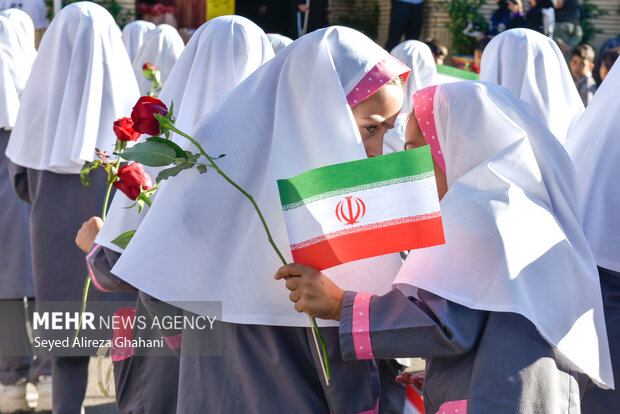 کاظمی:تعطیلی احتمالی مدارس بر اساس شرایط هر منطقه تعیین می شود